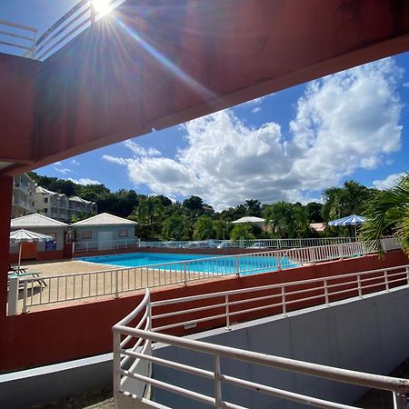 Studio Paisible Avec Piscine, Pas Loin De La Plage ラ・トリニテ エクステリア 写真