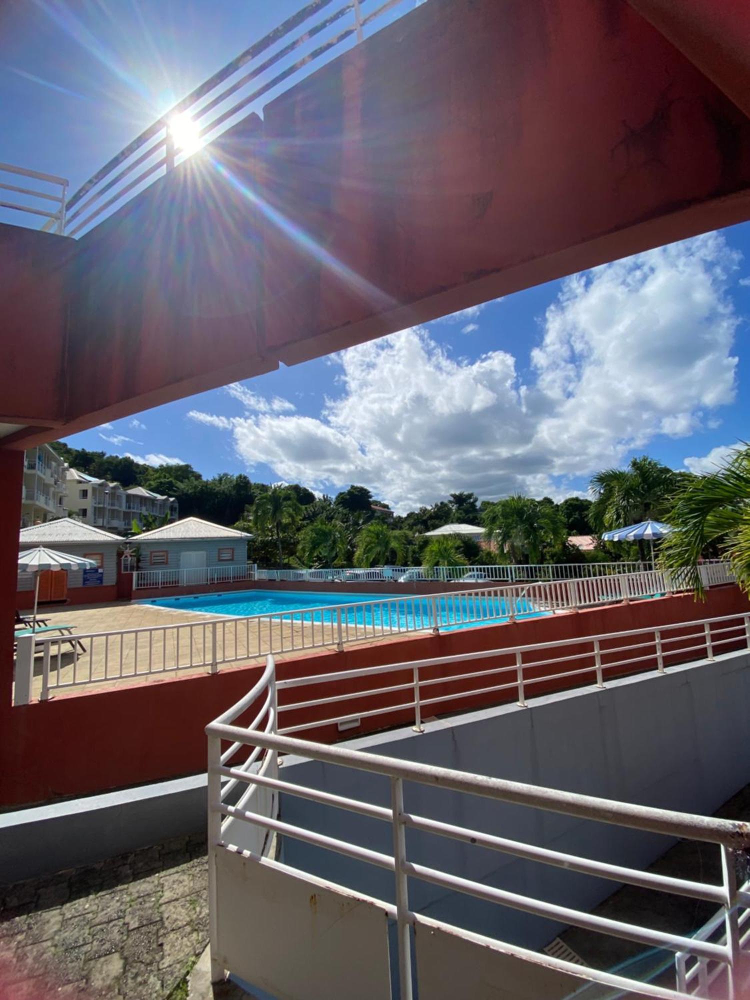 Studio Paisible Avec Piscine, Pas Loin De La Plage ラ・トリニテ エクステリア 写真